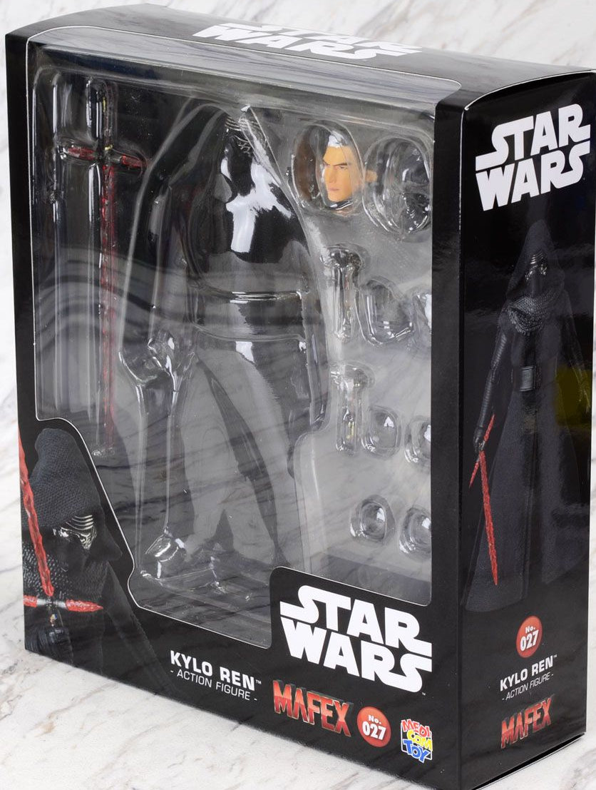 Medicom Mafex  Kylo Ren [4530956470276]