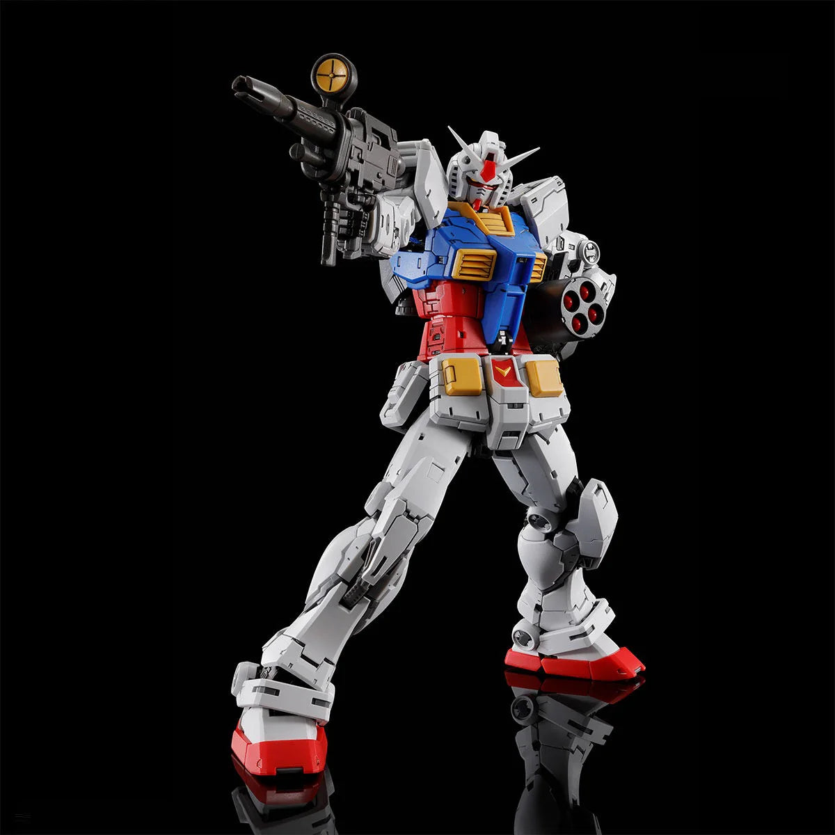Premium Bandai RG 1/144 Weapon Set for RX-78-2 Gundam Ver.2.0 [4573102671875]