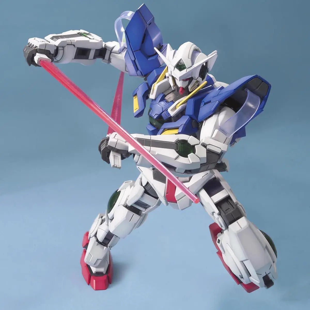 Bandai MG 1/100 Gundam Exia [4573102615862]
