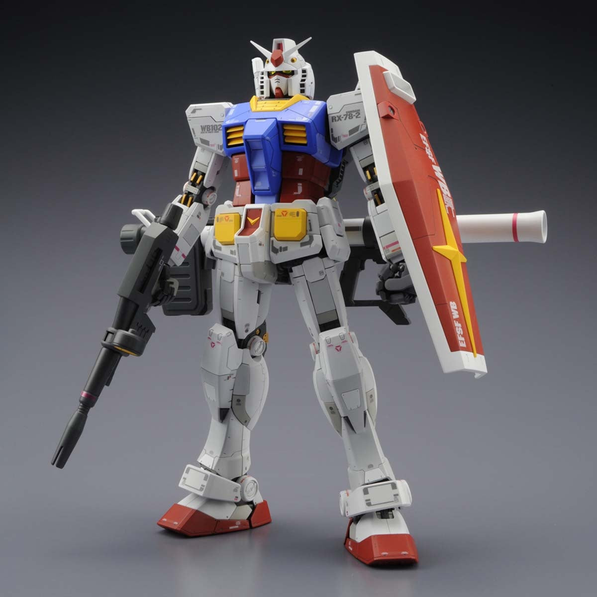 Bandai MG 1/100 RX-78-2 Gundam Ver.3.0 [4573102616104]
