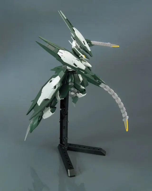 Bandai HG 1/144 Reginlaze Julia [4573102558978]
