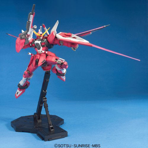 Bandai MG 1/100 Infinite Justice Gundam [4573102630414]