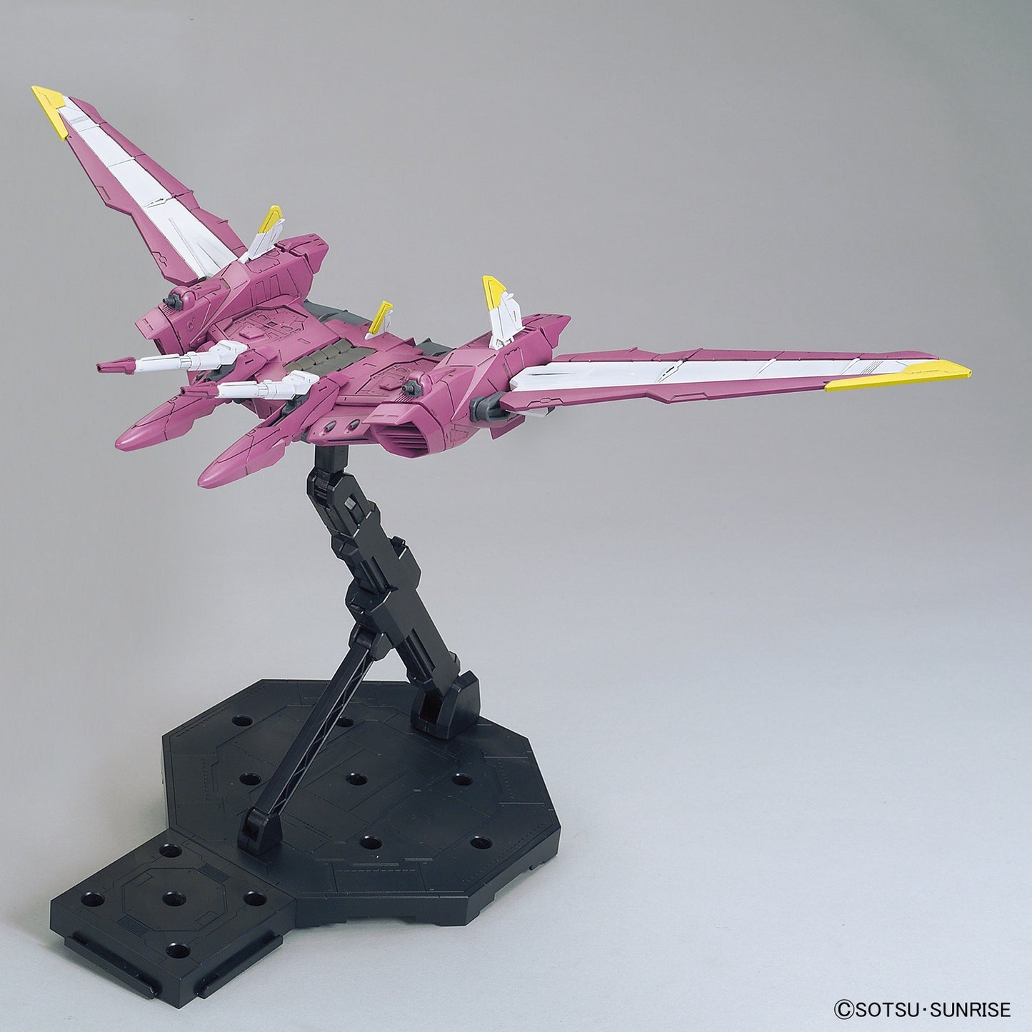 Bandai MG 1/100 Justice Gundam [4573102631503]