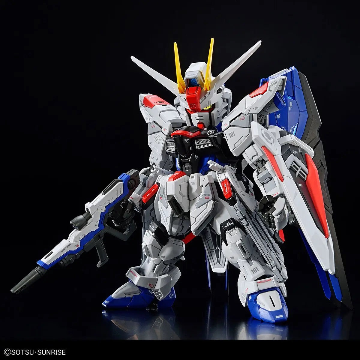 Bandai MGSD  ZGMF-X10A Freedom Gundam [4573102642578] - Bandai