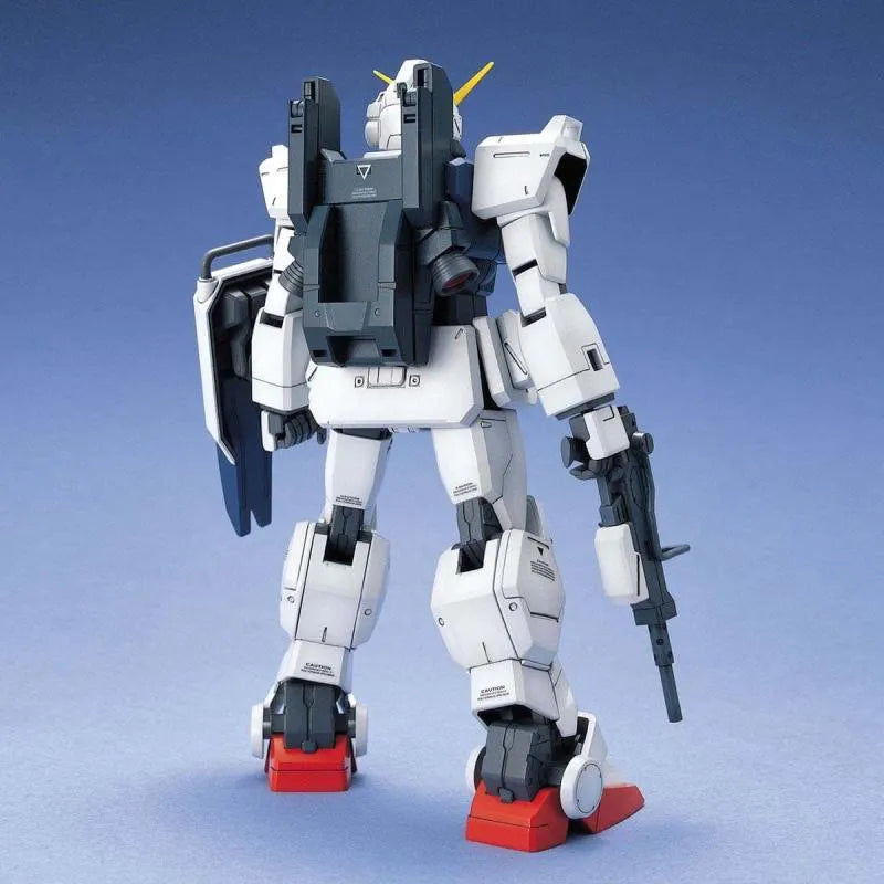 Bandai MG 1/100 Gundam RX-79[G] [4573102638236]