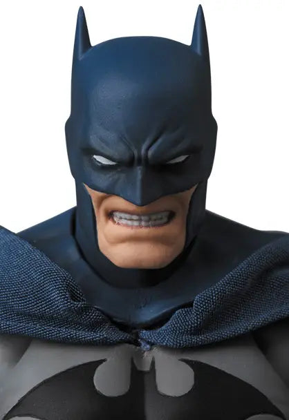 Medicom Mafex  Batman "Hush" [4530956471051]
