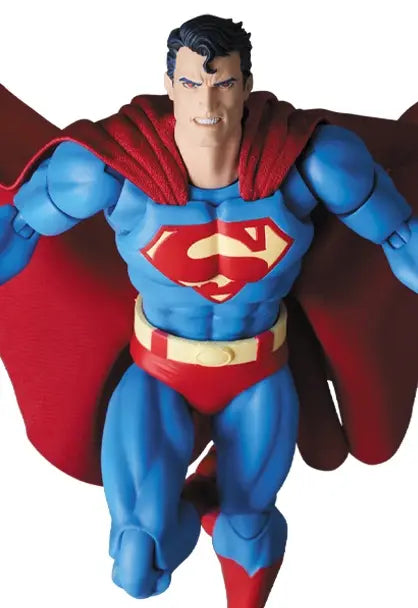Medicom Mafex  Superman (Batman: Hush Ver.) [4530956471174]