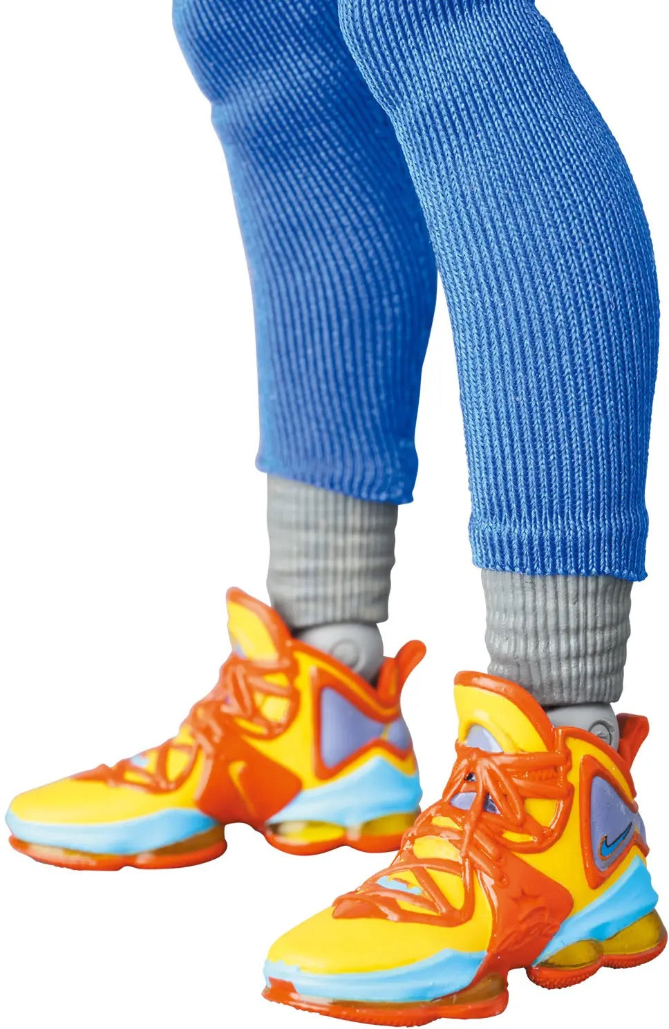 Medicom Mafex Space Jam A New Legacy LeBron James  [4530956471976]