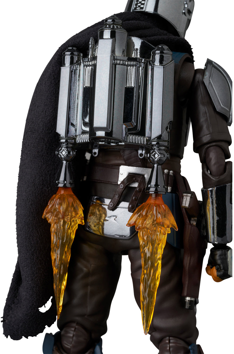 Medicom Mafex The Mandalorian Chrome Ver. [4530956472560] – Japan