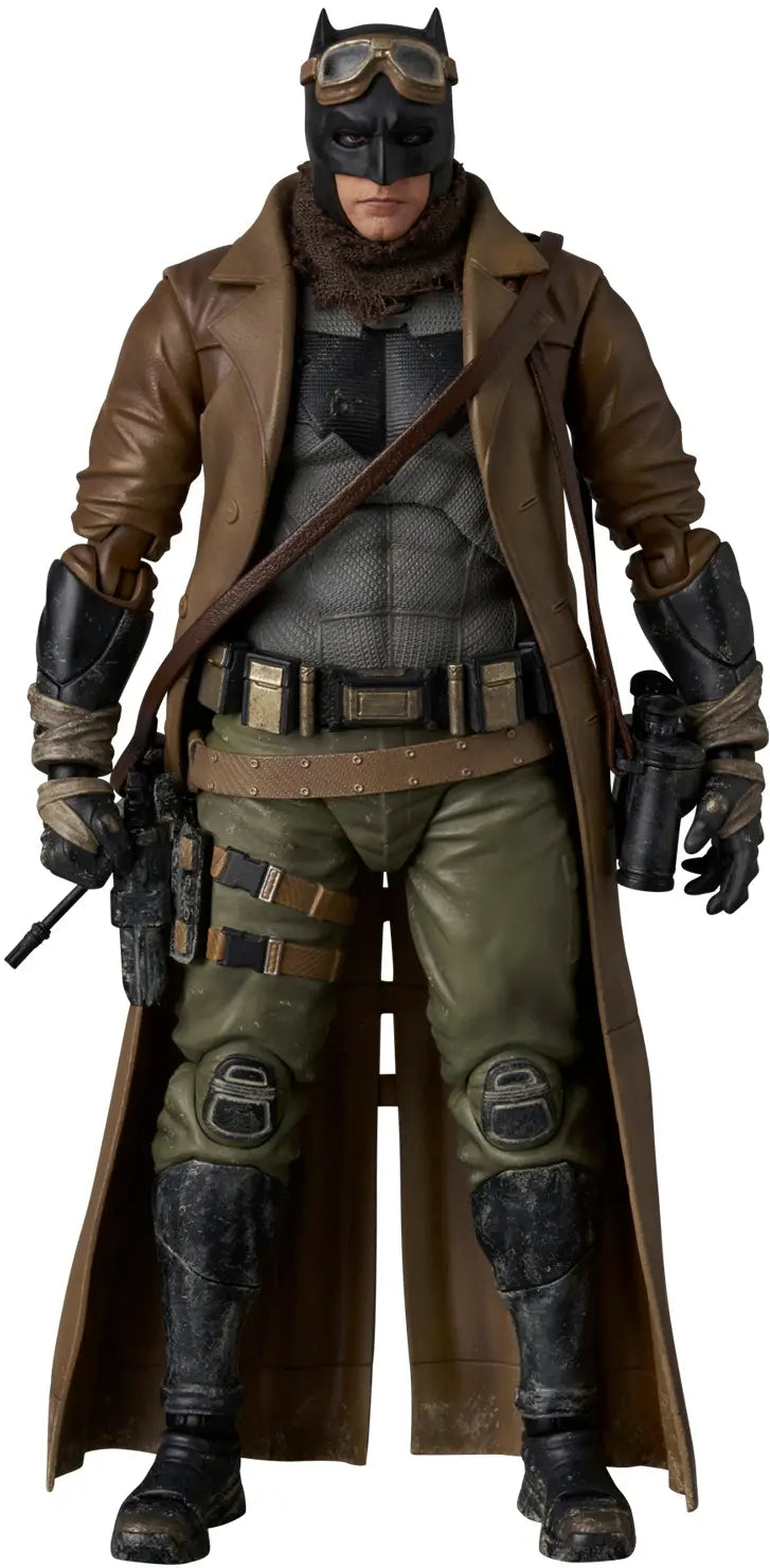 Medicom Mafex  Knightmare Batman (Zack Snyder's Justice Lg) [4530956472607]