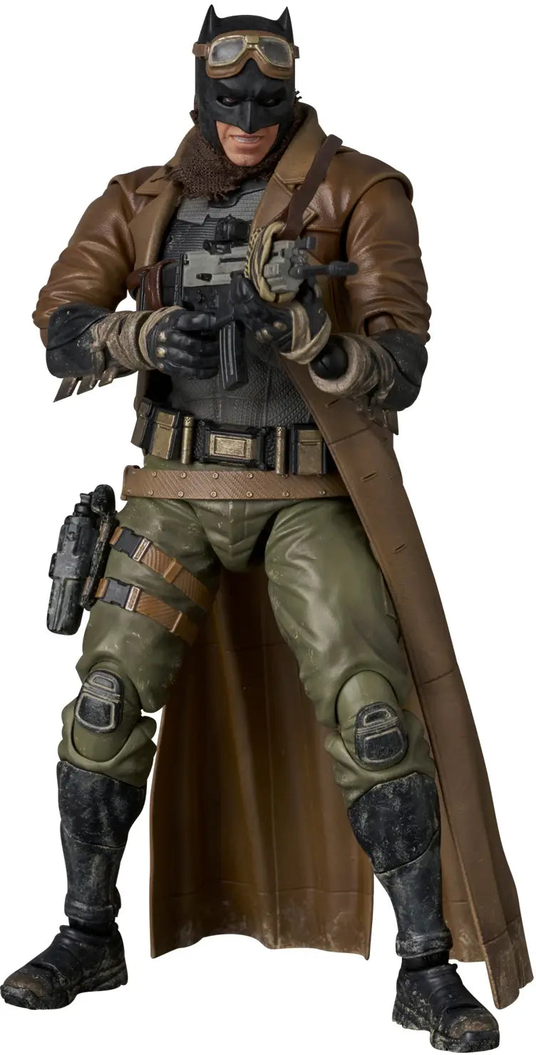 Medicom Mafex  Knightmare Batman (Zack Snyder's Justice Lg) [4530956472607]