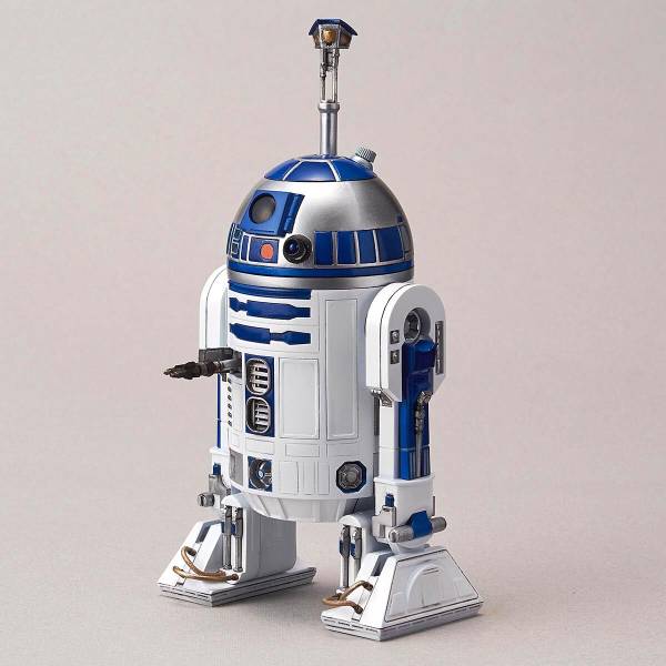 Premium Bandai Star Wars 1.72 X-Wing StarFighter & R2-D2 [4573102686169]