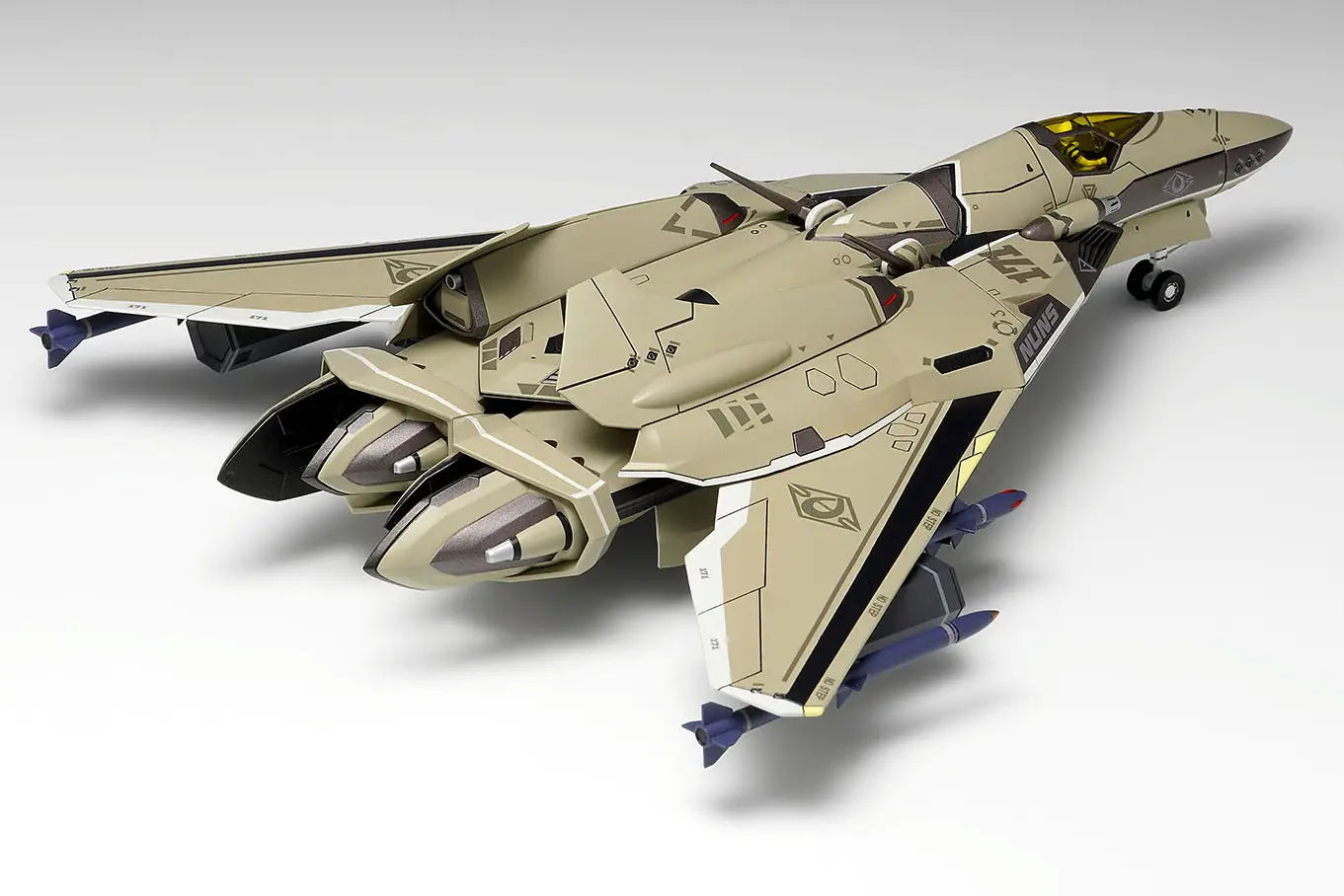 Wave Macross 1/72 VF-171 Nightmare Plus [4943209190775]