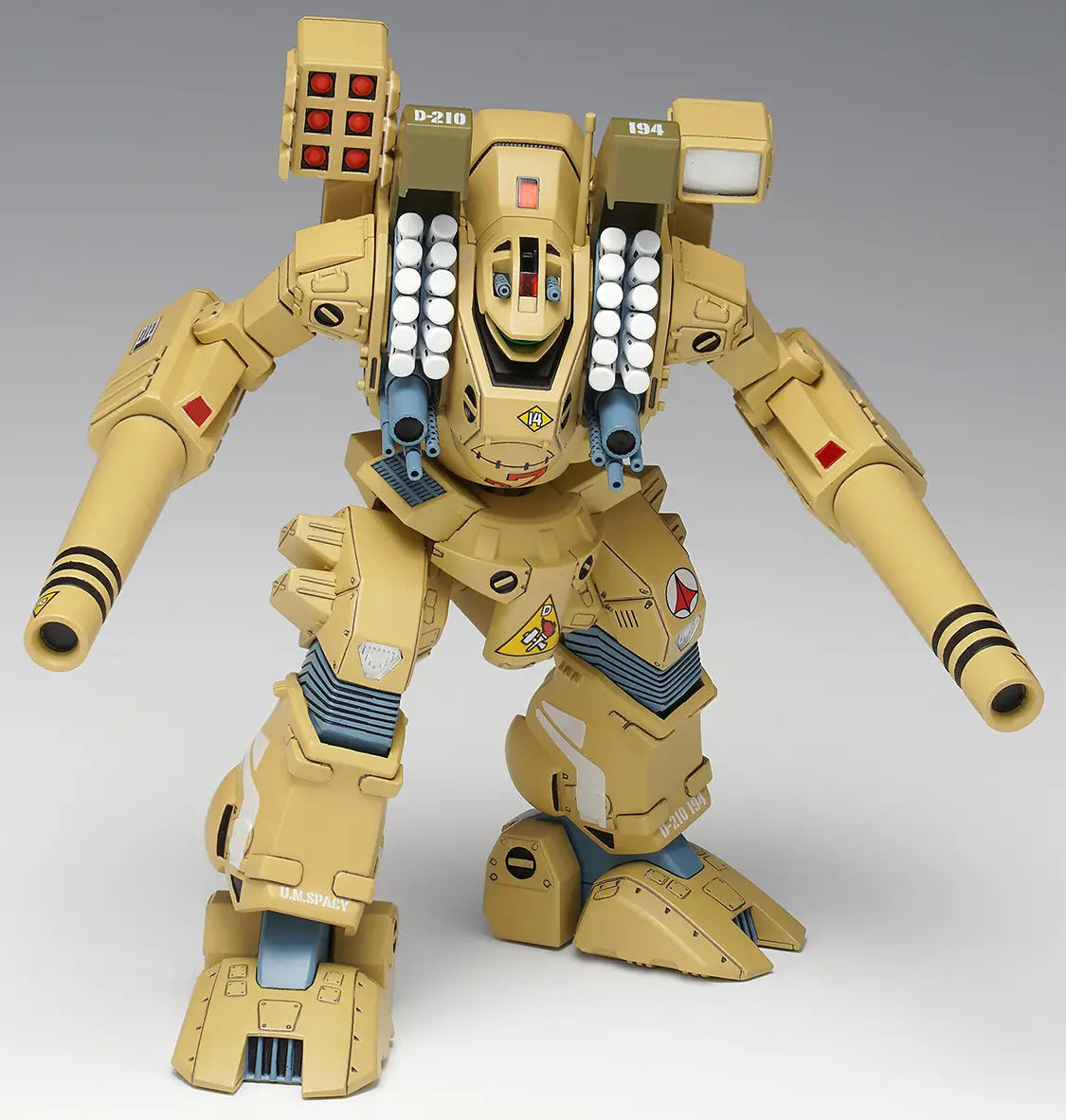 Wave Macross 1/100 MBR-04-MkVI Tomahawk [4943209190850]